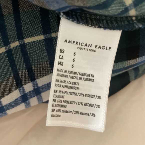 American Eagle Plaid Mini Skirt - Picture 3 of 3